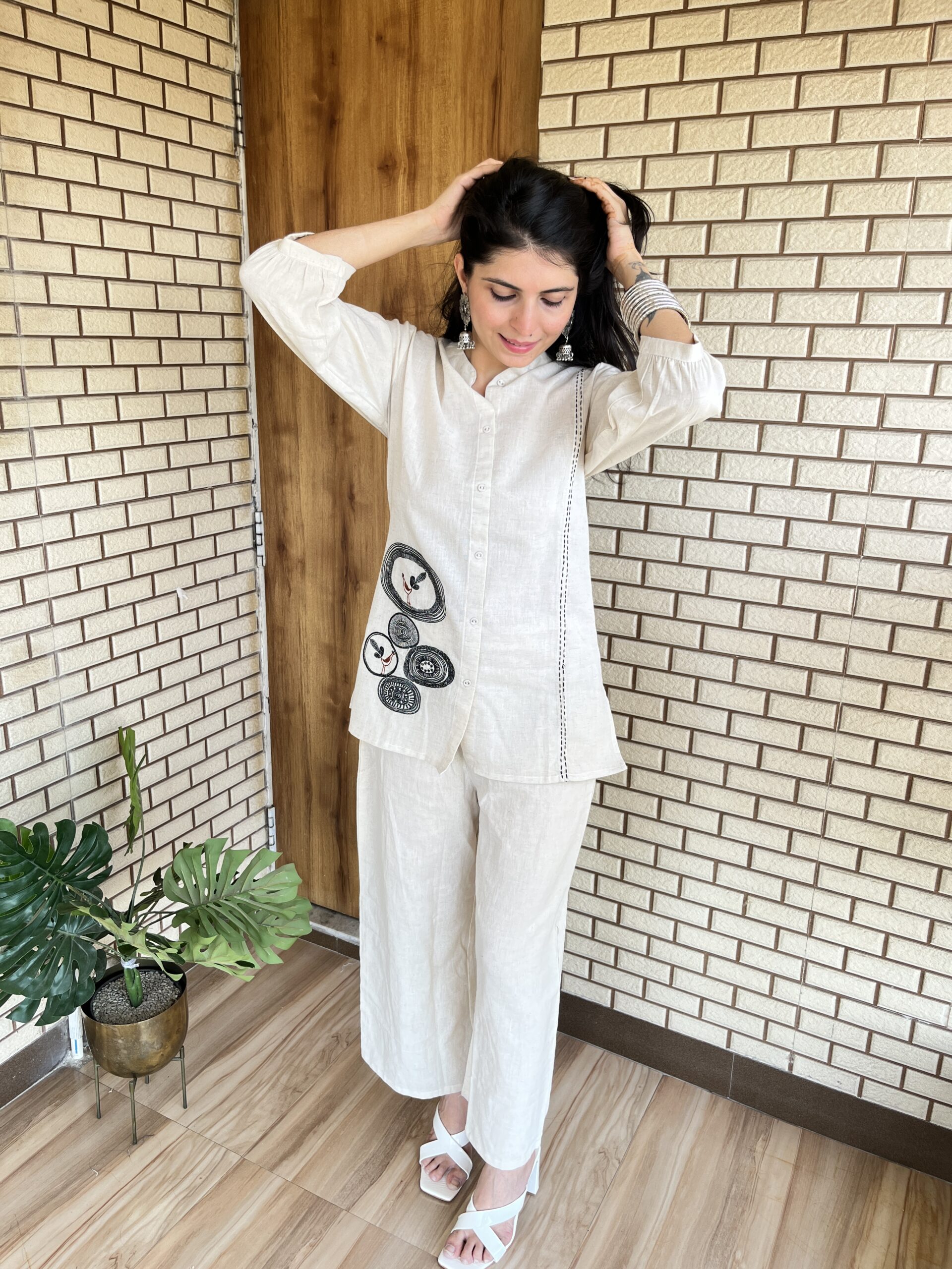 Sparrow Off-White Embroidered Cord Set - Image 7