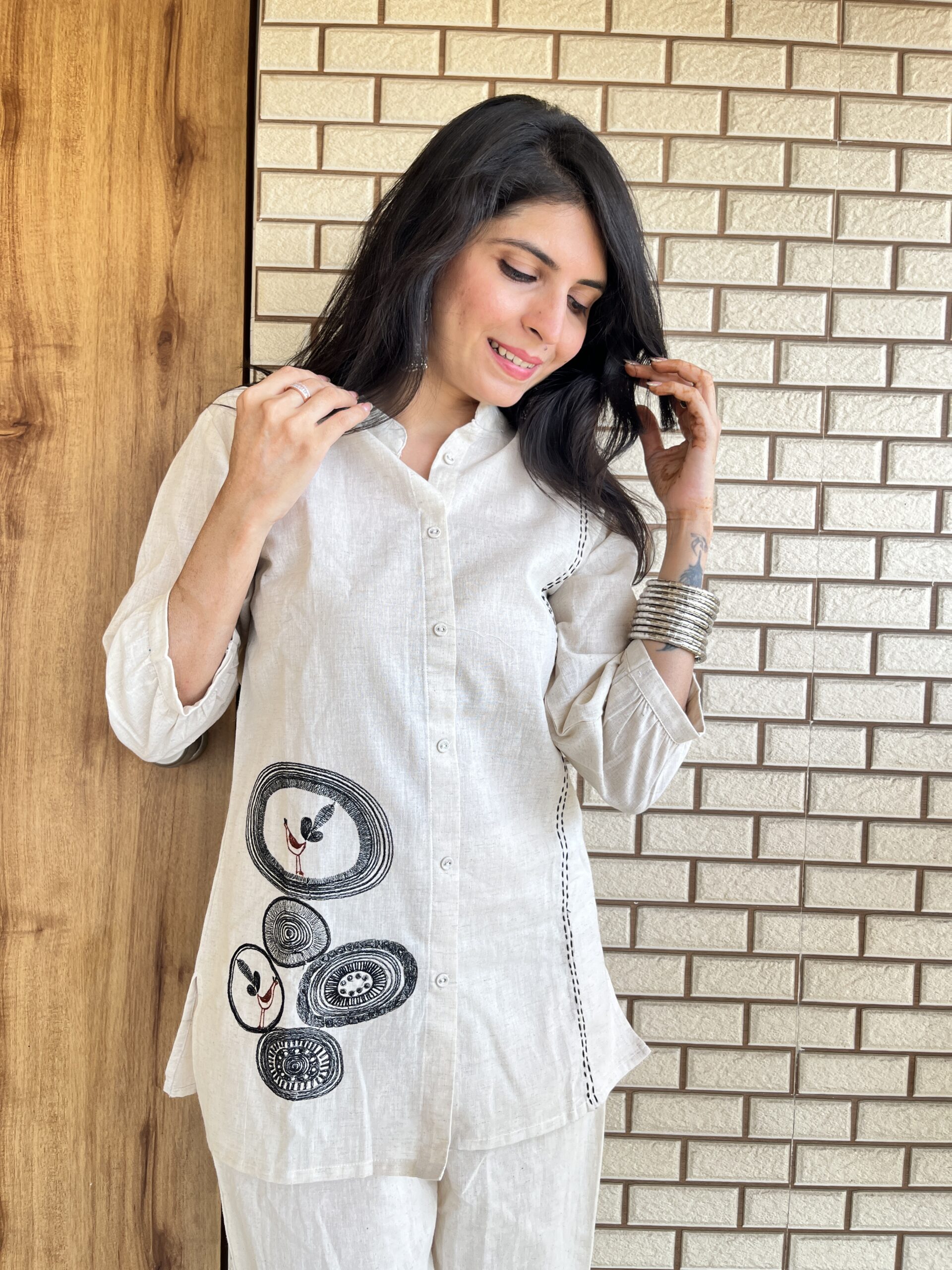 Sparrow Off-White Embroidered Cord Set - Image 3