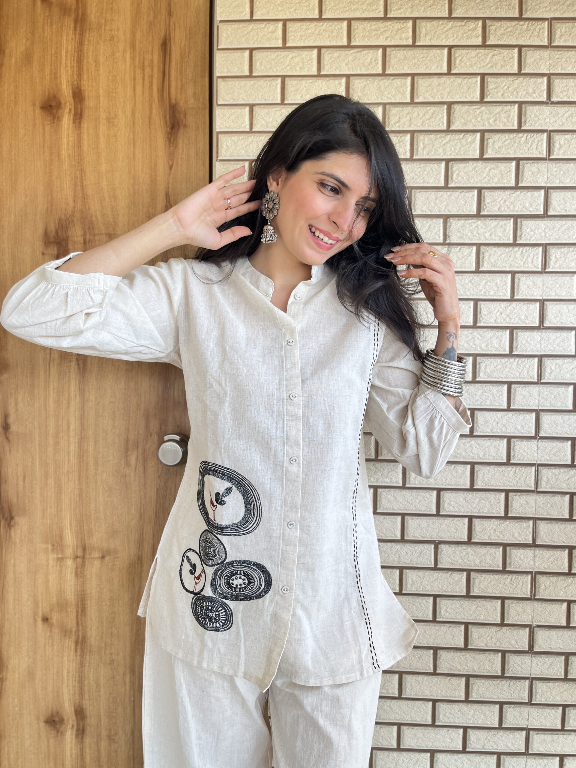 Sparrow Off-White Embroidered Cord Set - Image 4